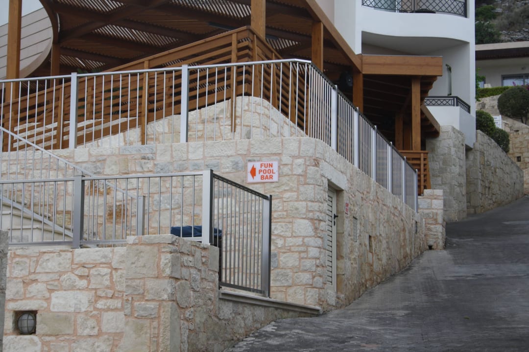 Fun Poolbar Grand Hotel Holiday Resort