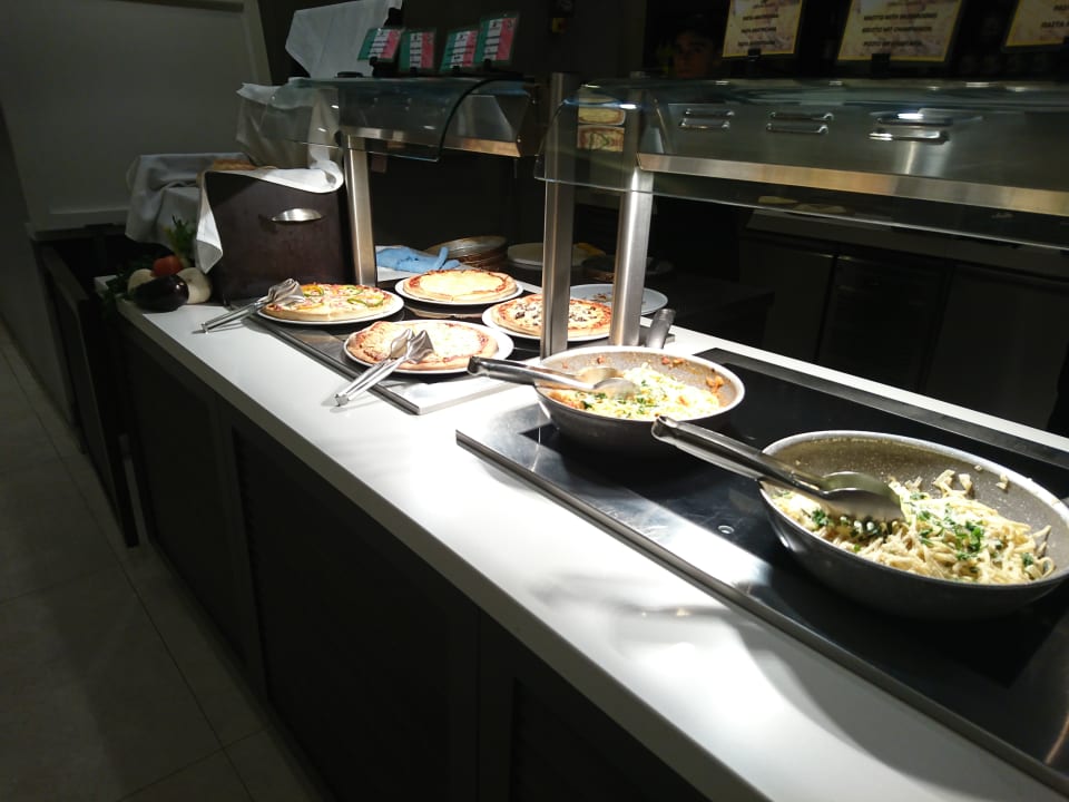 Gastro Caravia Beach Hotel