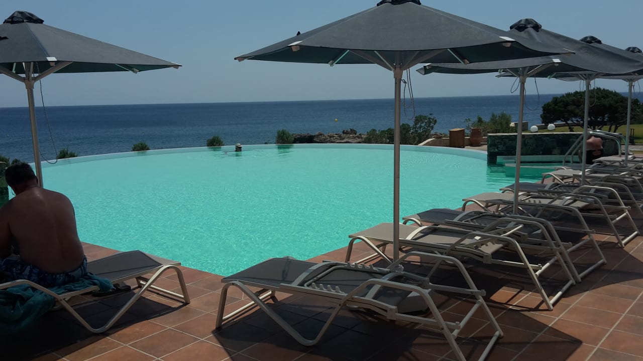 Pool Kakkos Beach Hotel