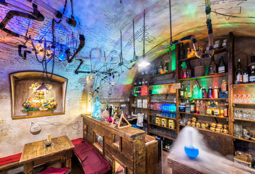 Gastro MOOo by the Castle