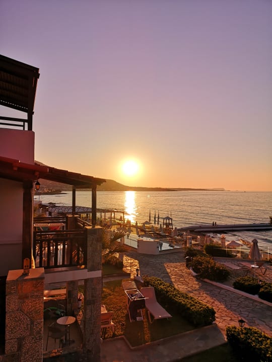 Ausblick Alexander Beach Hotel & Village Resort