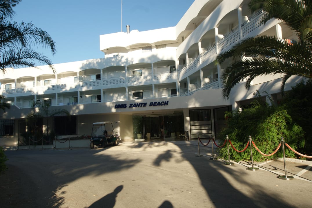 Glowne wejscie Domes Aulūs Zante, Autograph Collection