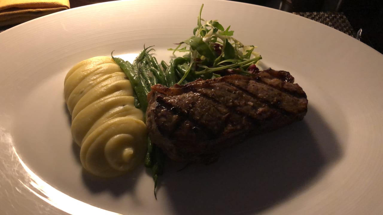 Gastro Hotel Jumeirah Emirates Towers