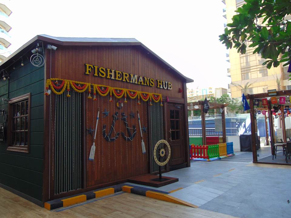 Gastro Hampton By Hilton Dubai Airport