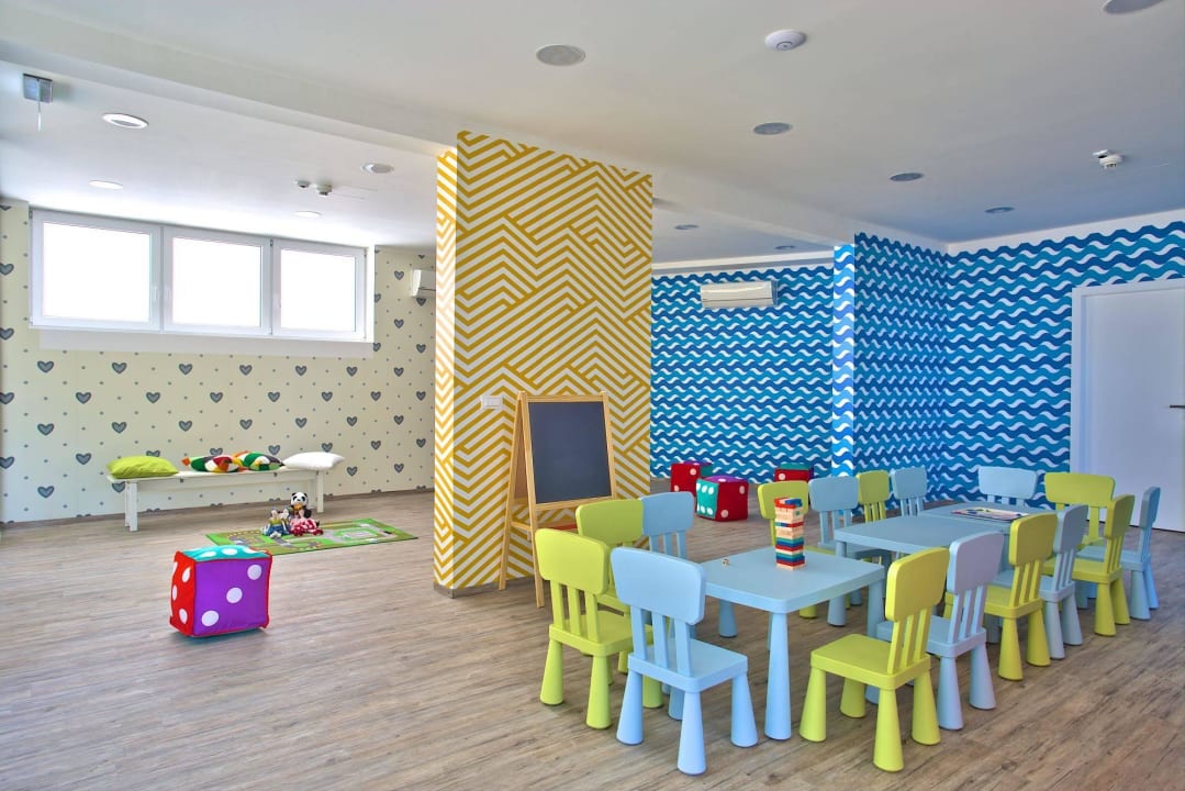 Kids Club Medora Auri Family Beach Resort