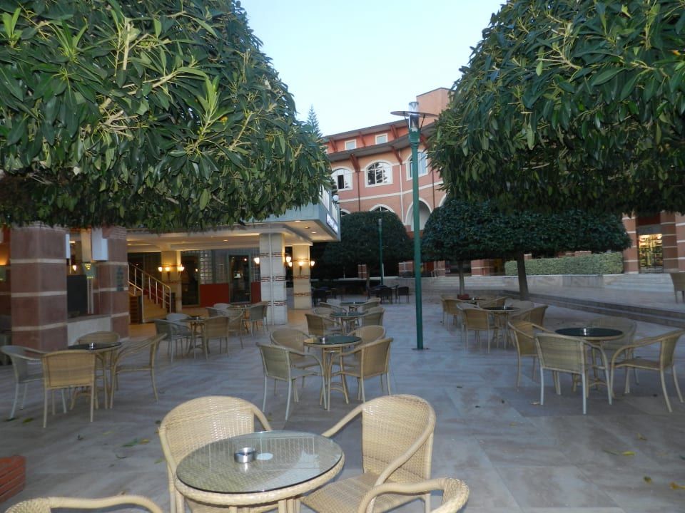 Mega Bar am frühen Abend Megasaray Club Belek