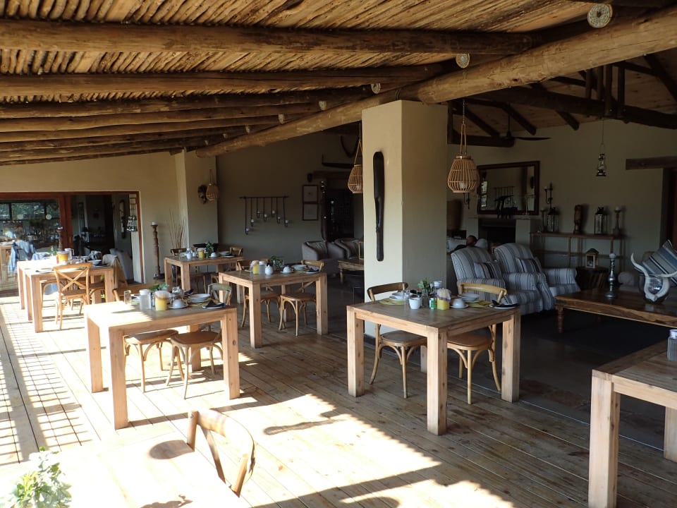 Lobby Notten's Bush Camp