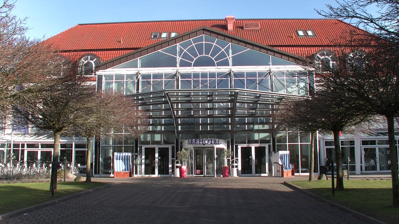 Außenansicht Seehotel Großherzog von Mecklenburg