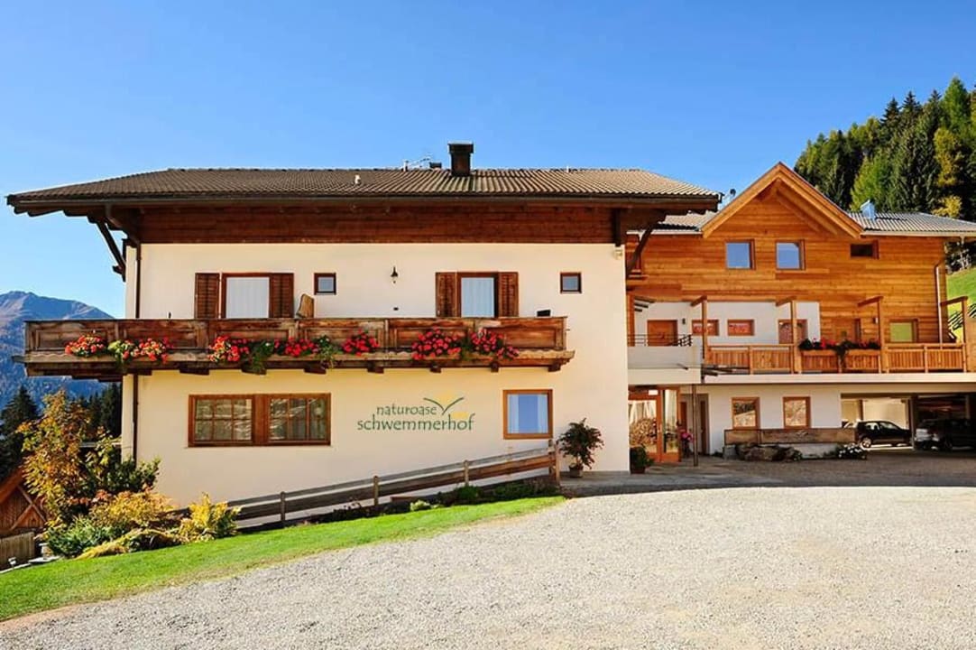 Naturoase Schwemmerhof Ostseite Naturoase Schwemmerhof