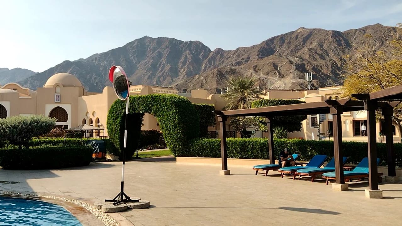 Pool Miramar Al Aqah Beach Resort