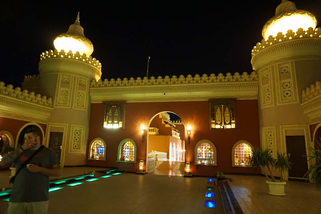 Außenansicht Pickalbatros Alf Leila Wa Leila Resort - Neverland Hurghada