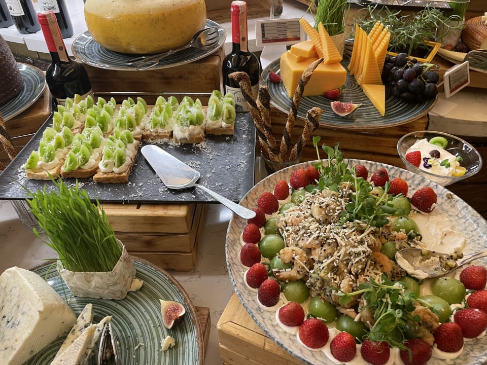 Gastro Gloria Serenity Resort