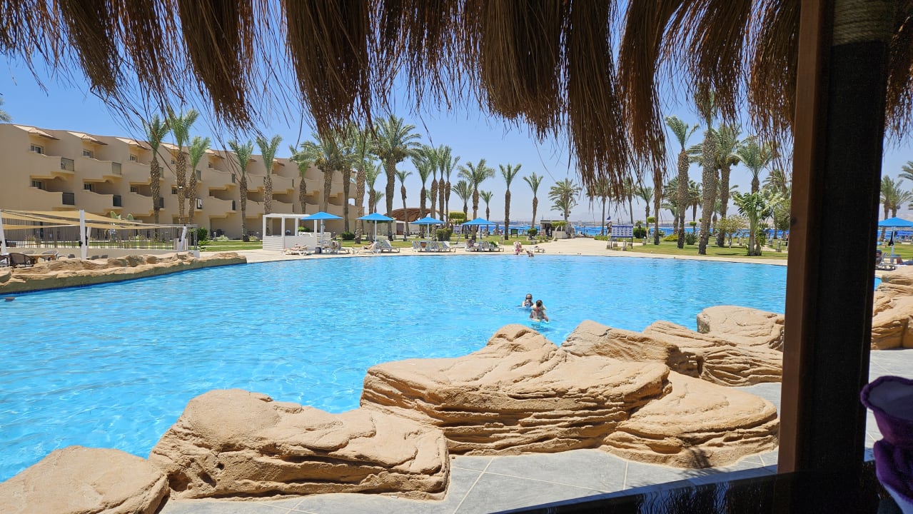 Pool Pyramisa Beach Resort Sahl Hasheesh