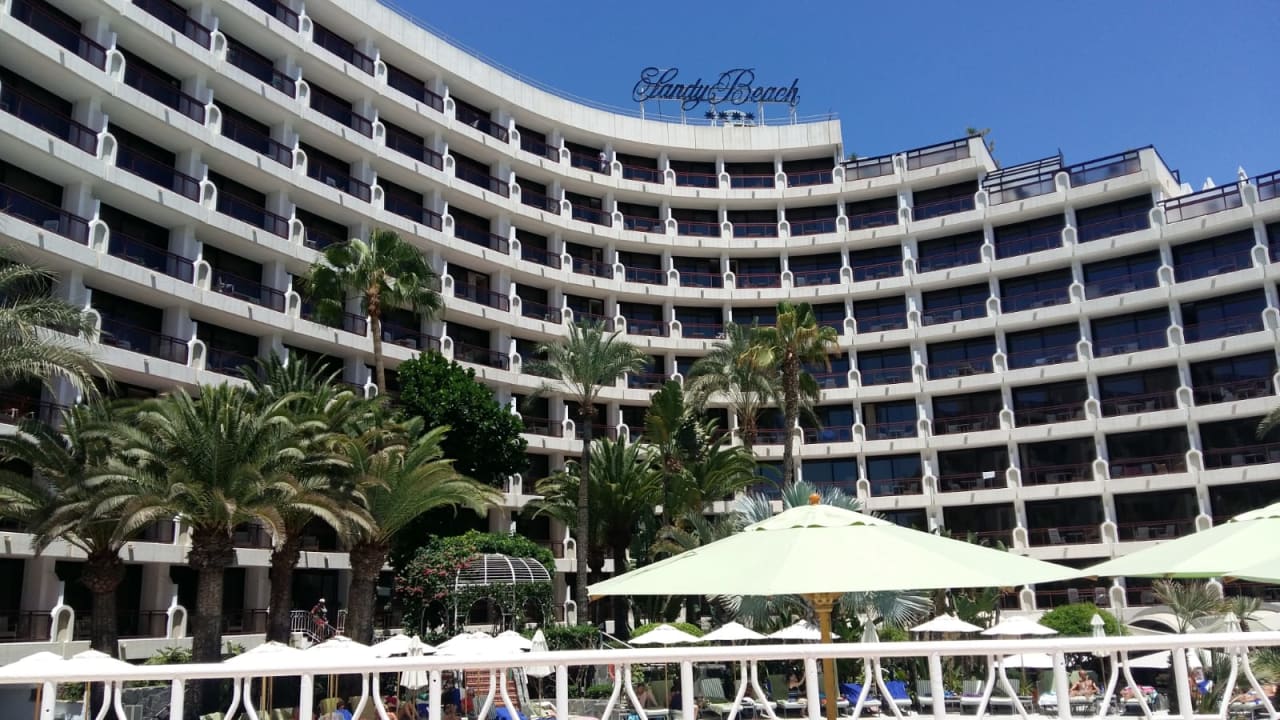 Außenansicht Seaside Hotel Sandy Beach