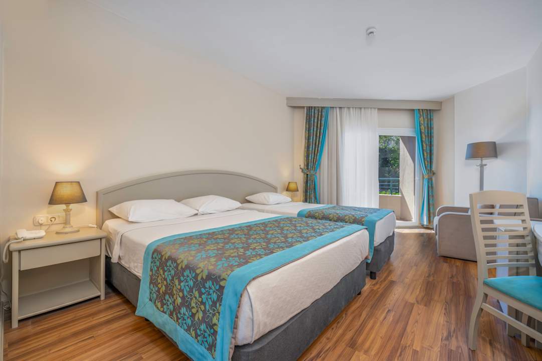 Zimmer Aska Hotel Just in Beach