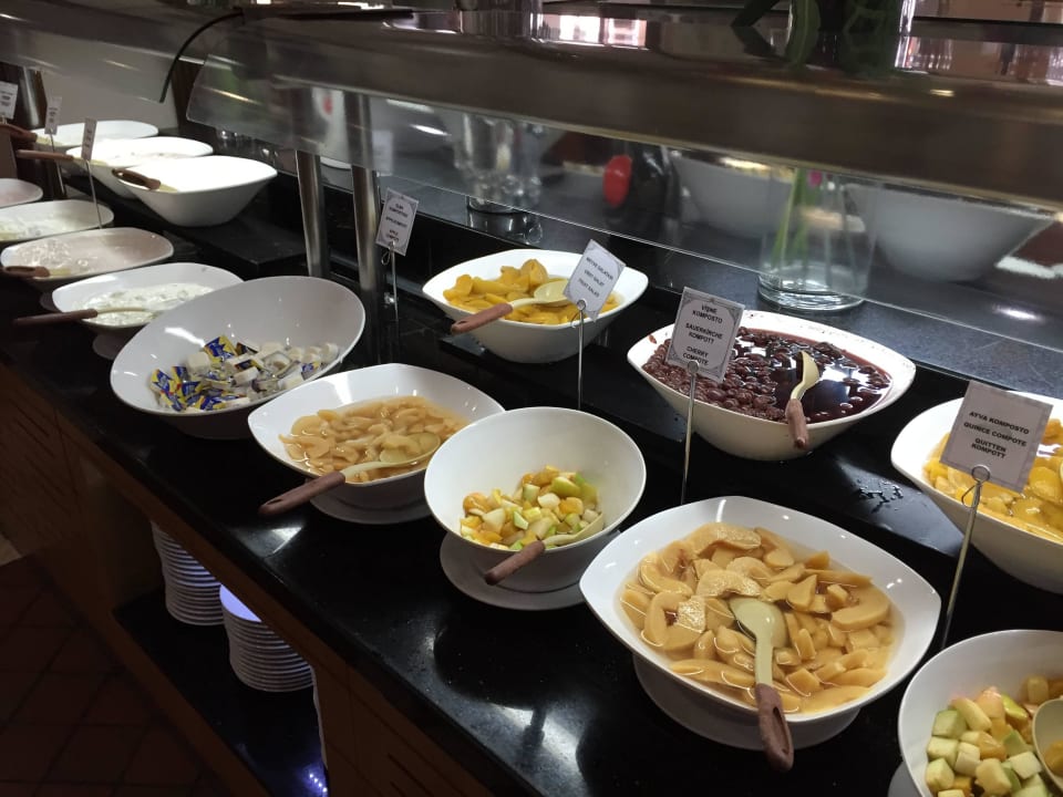 Büffet Salamis Bay Conti Resort Hotel & Casino