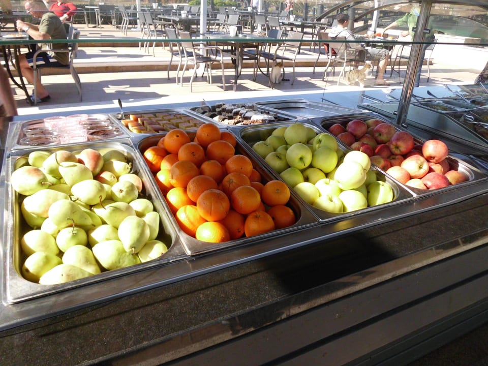 Büffet am Strand Limak Lara Deluxe Hotel & Resort