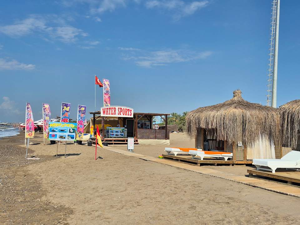 Strand Belconti Resort Hotel