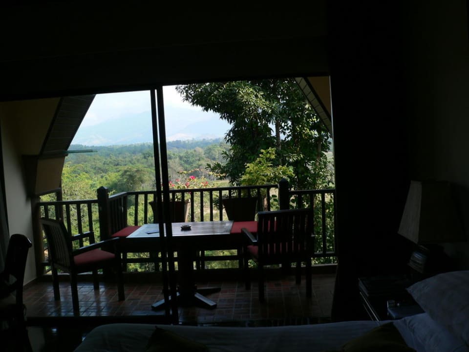 Zimmer und Balkon Anantara Golden Triangle Elephant Camp & Resort