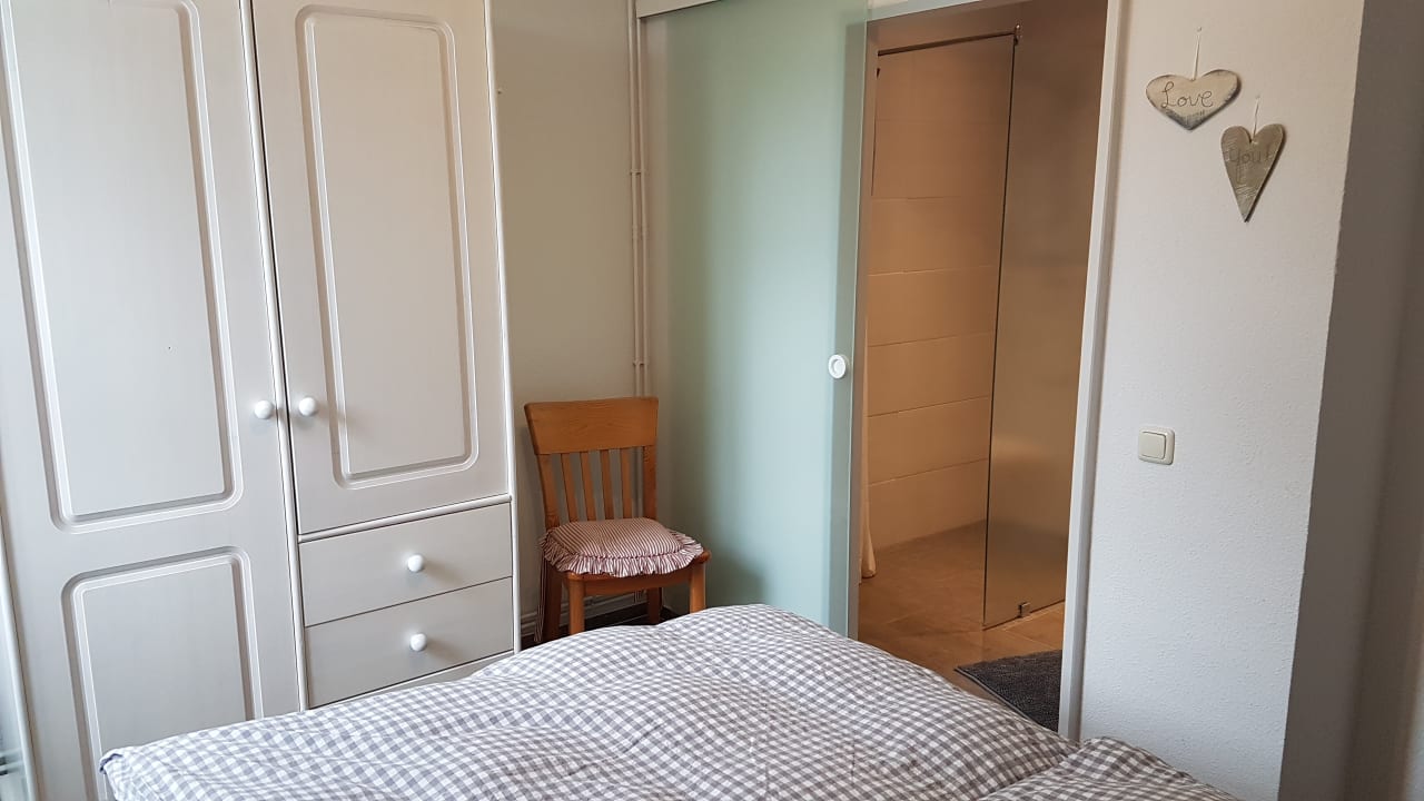 Zimmer Ferienhaus Hemenswarft direkt an der Nordsee mit Meerblick