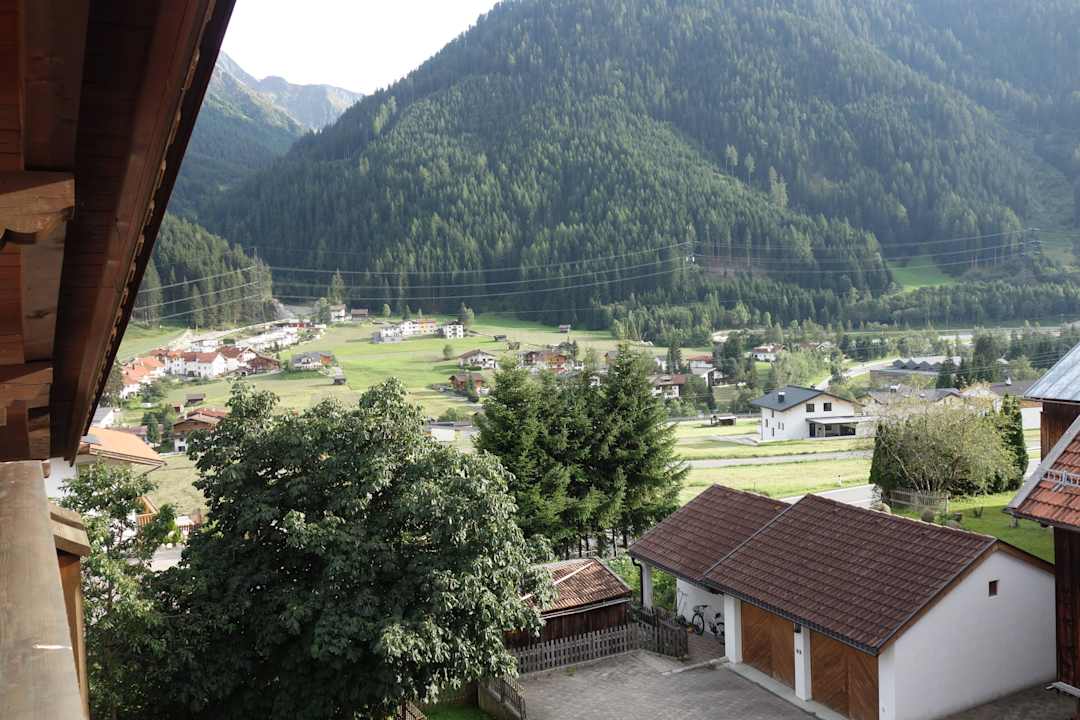 Vom Balkon / view from balcony Appartement Brunnenhof