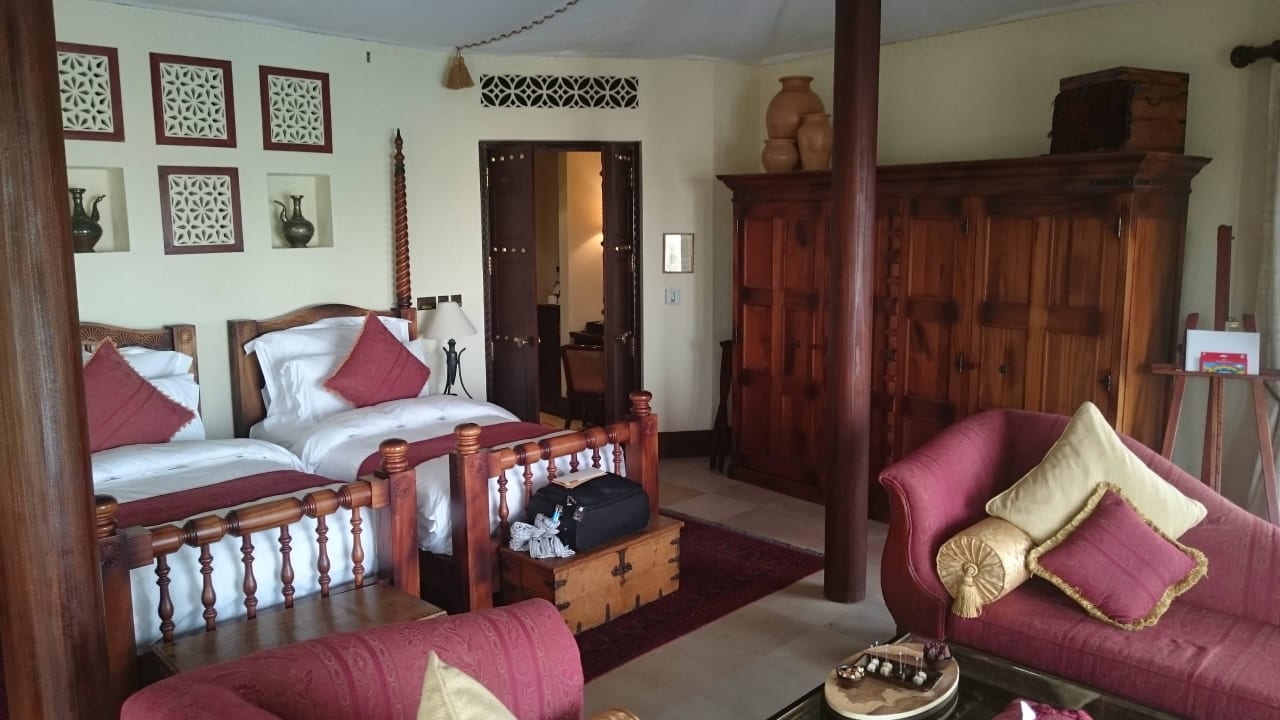 Suite innen  Al Maha, A Luxury Collection Desert Resort & Spa