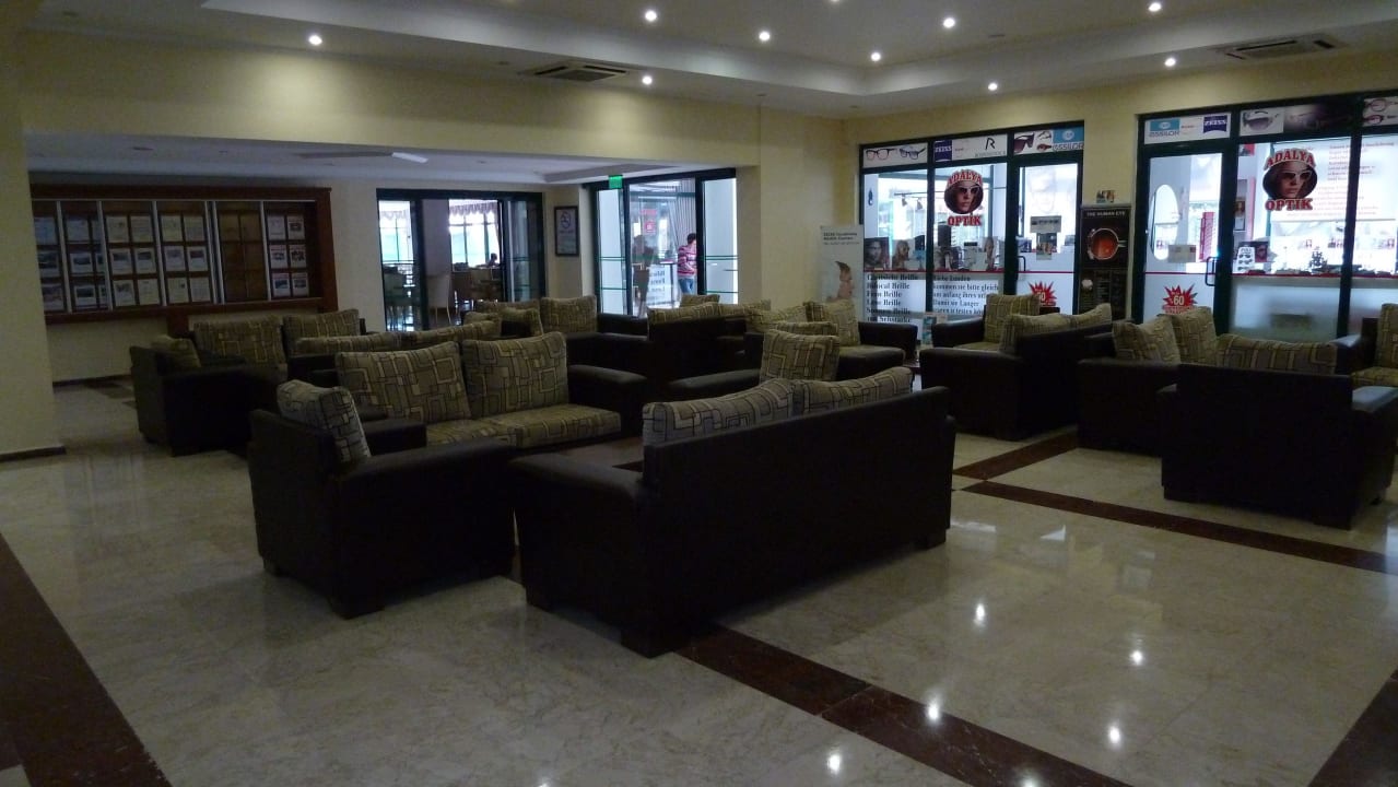 Eingangsbereich Grand Seker Hotel