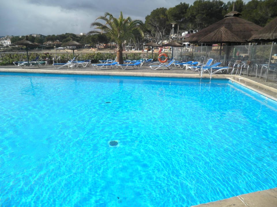 Pool direkt am Strand Hotel Vibra Beverly Playa