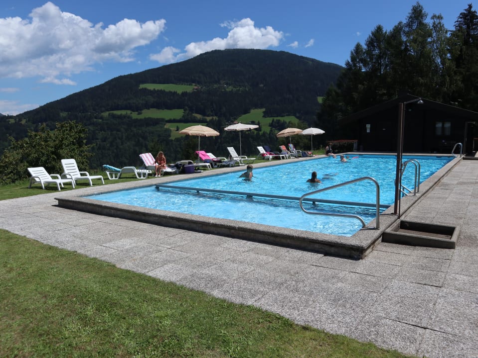 Pool Hotel Grafhube