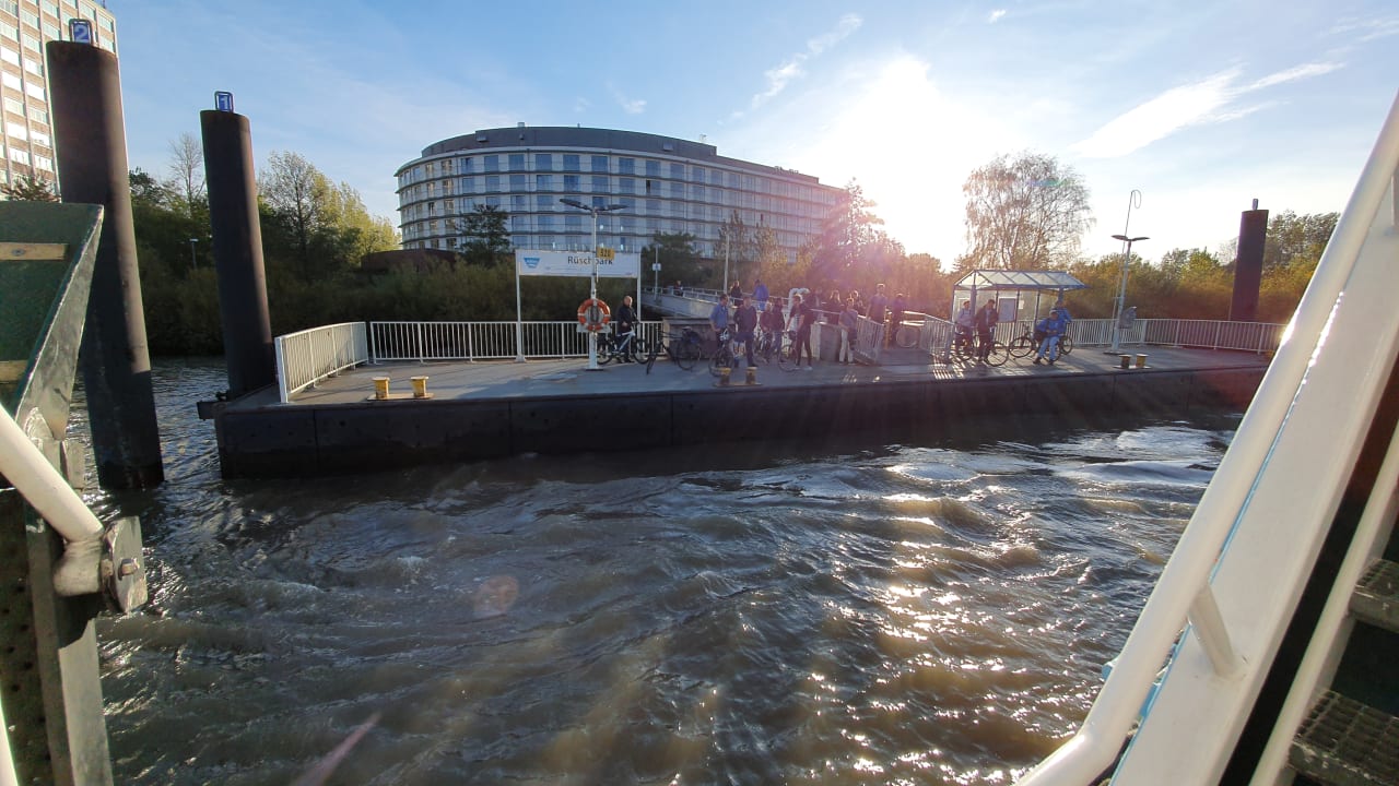 Außenansicht elaya hotel hamburg finkenwerder