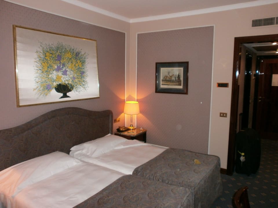 Das Zimmer Hotel Doria Grand