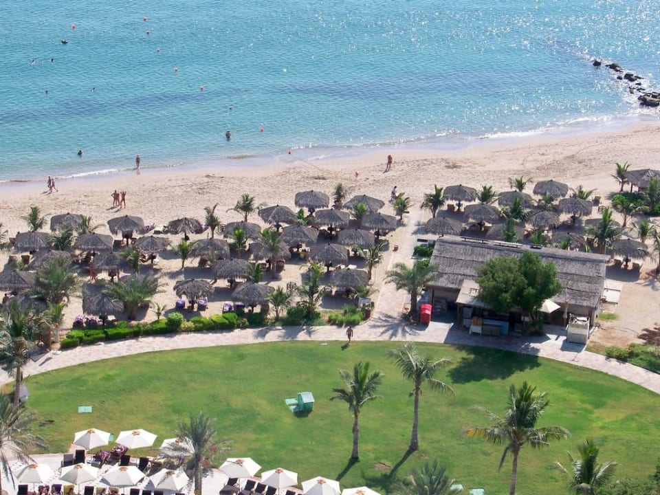 Der Hotel-Strand Hotel Le Meridien Al Aqah Beach Resort