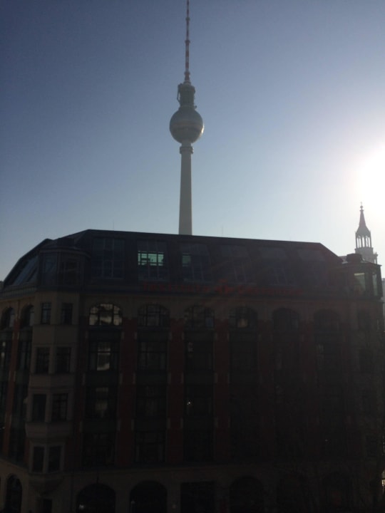 "Morgendlicher Ausblick " Adina Apartment Hotel Berlin ...