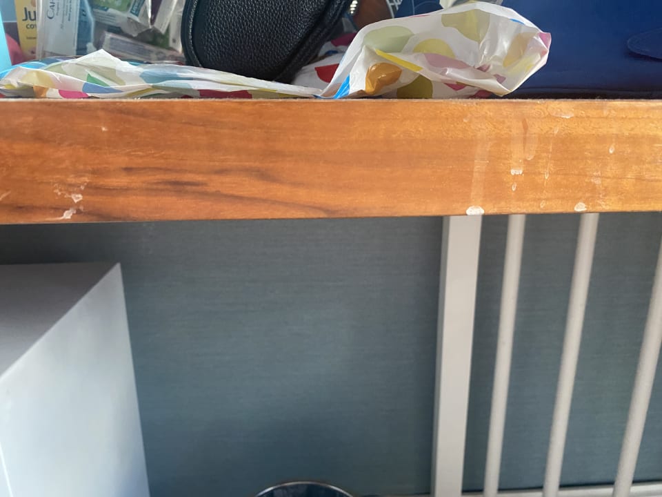 Zimmer Well Palace Side