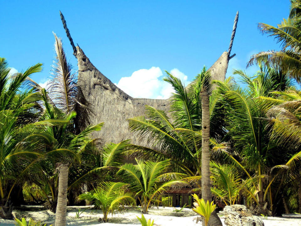Пляжик Grand Palladium Select White Sand Resort & Spa