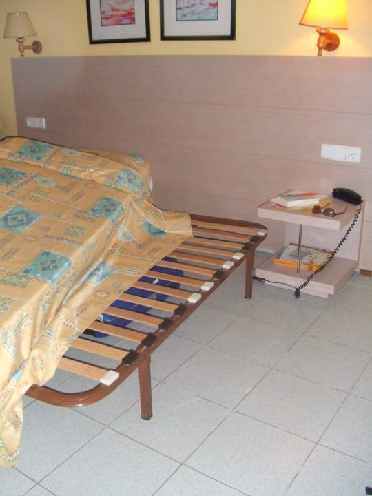 Von wegen schönes Doppelbett Gavimar Ariel Chico Club & Resort