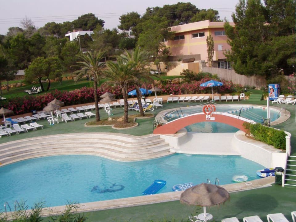 Pool Amantis II azuLine Hoteles Mar Amantis & II