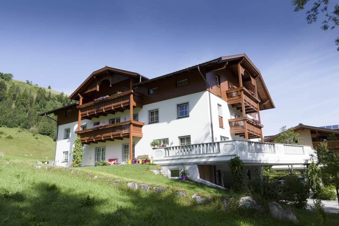 Außenansicht Appartementhaus Elmo