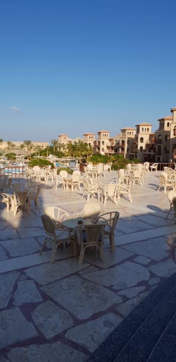 Lobby Pensée Royal Garden Beach Resort