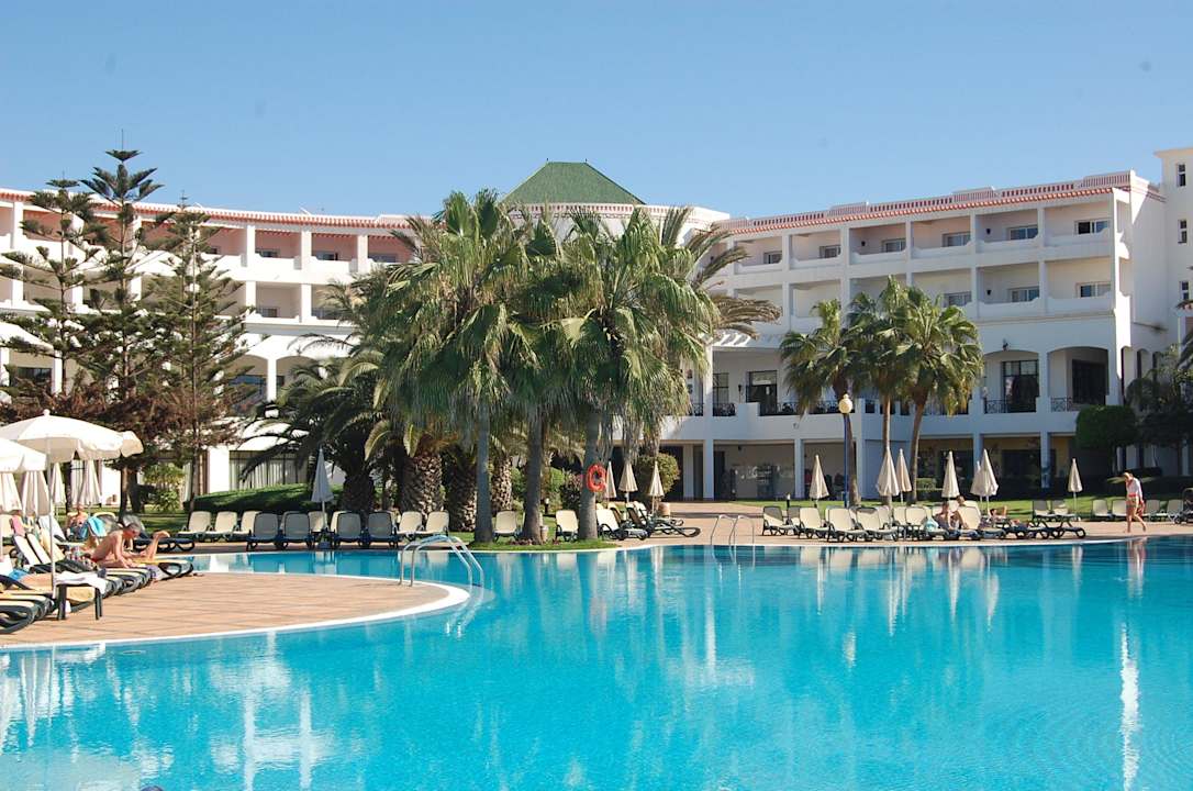 Basen hotelowy Iberostar Waves Founty Beach