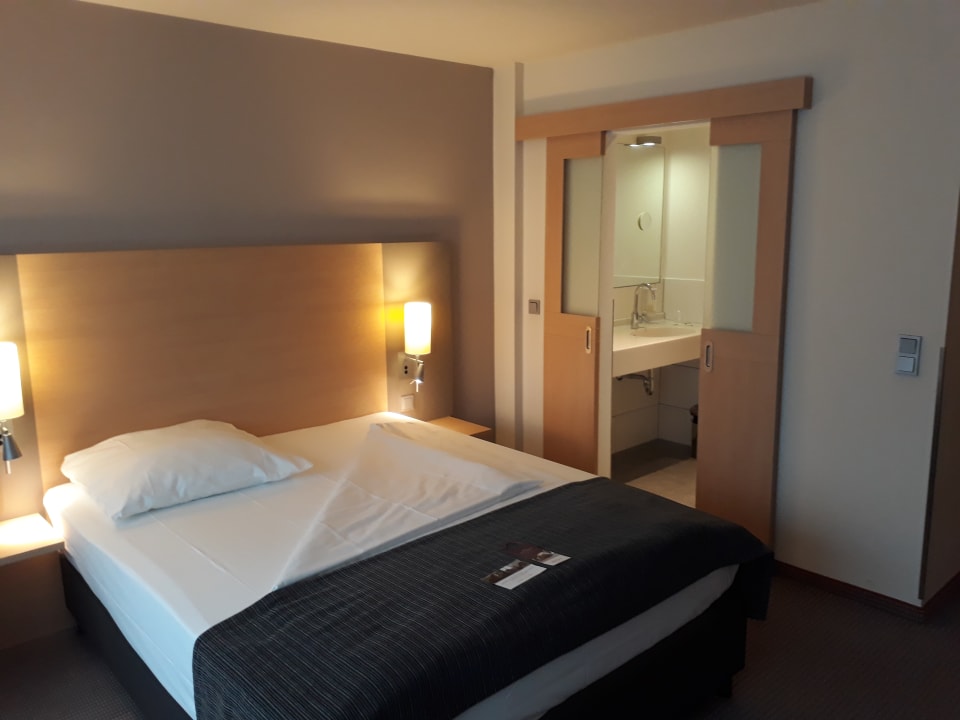 Zimmer Hotel Mercure Düsseldorf-Neuss