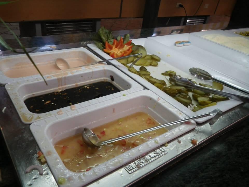 So sah das Buffet  jeden Tag aus! BelleVue Dominican Bay