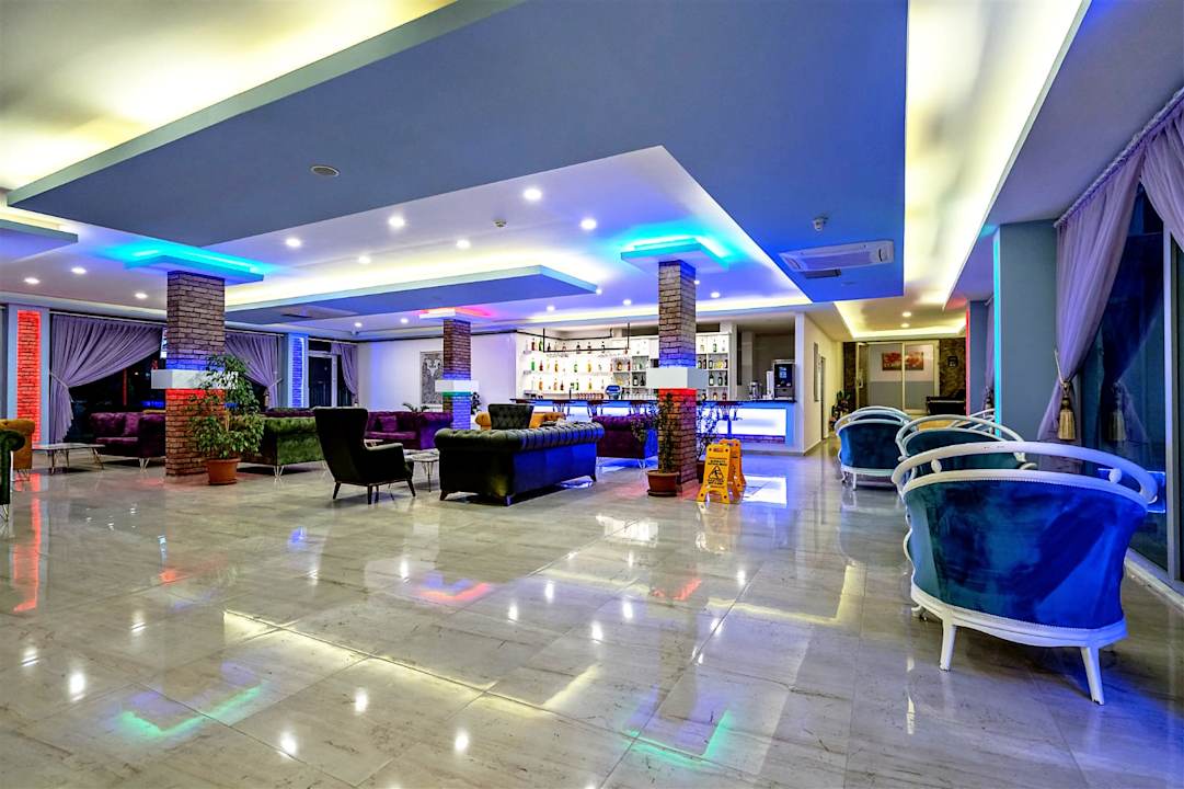 Lobby Belek Diamonds Hotel