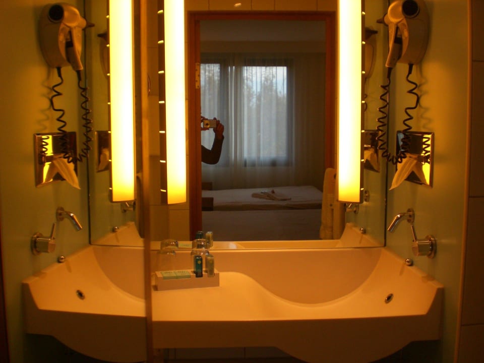 Bad Novotel Hamburg City Alster