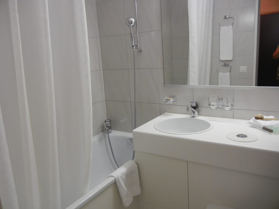 Bad(ewanne) Seehotel Kastanienbaum