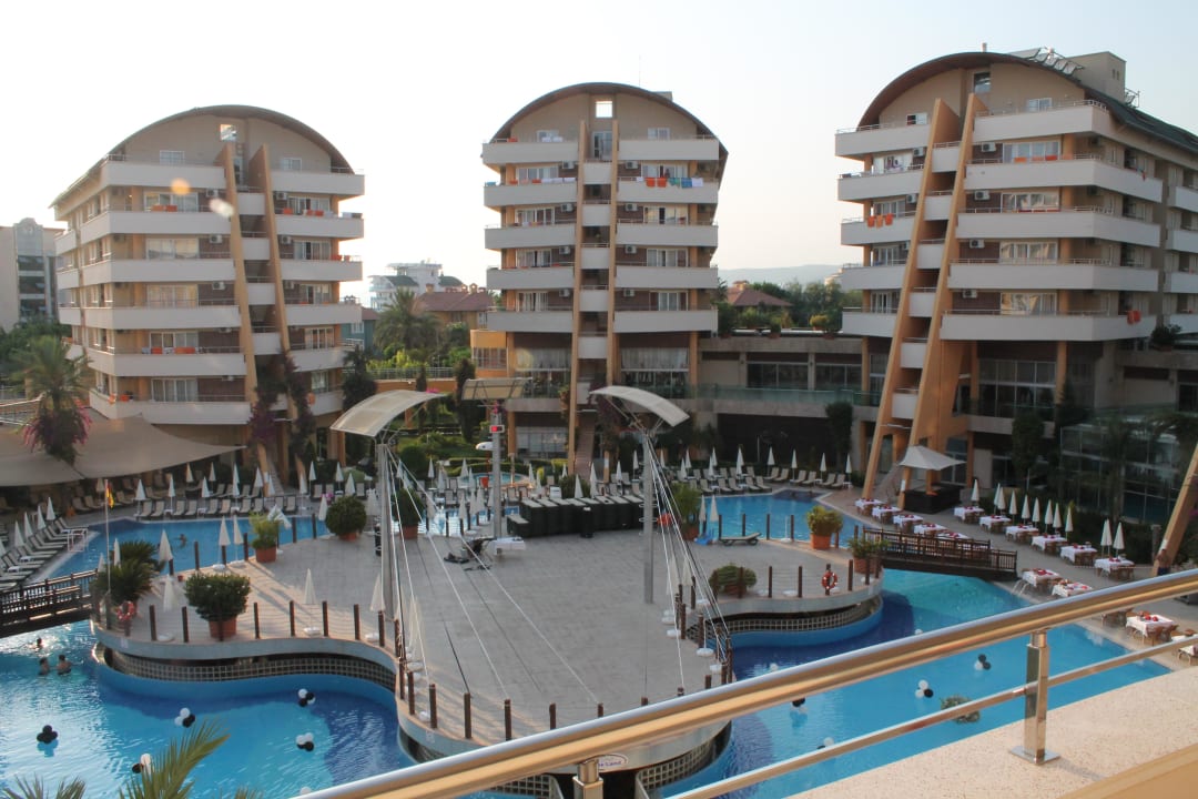 Pool Alaiye Resort & Spa