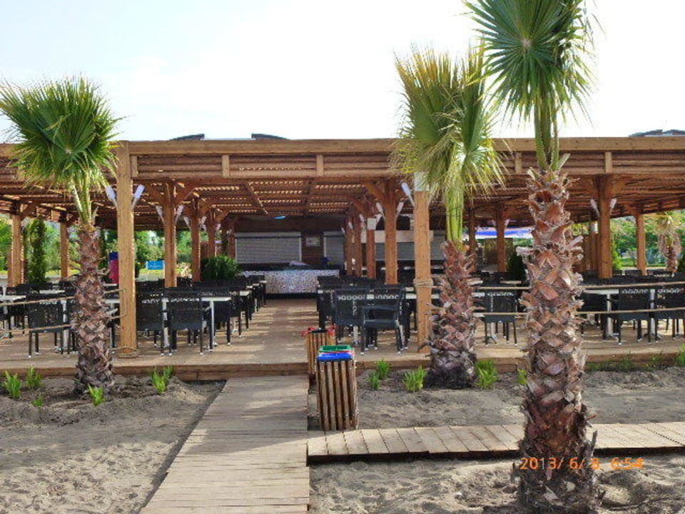 Strandbar  Dream World Resort & Spa