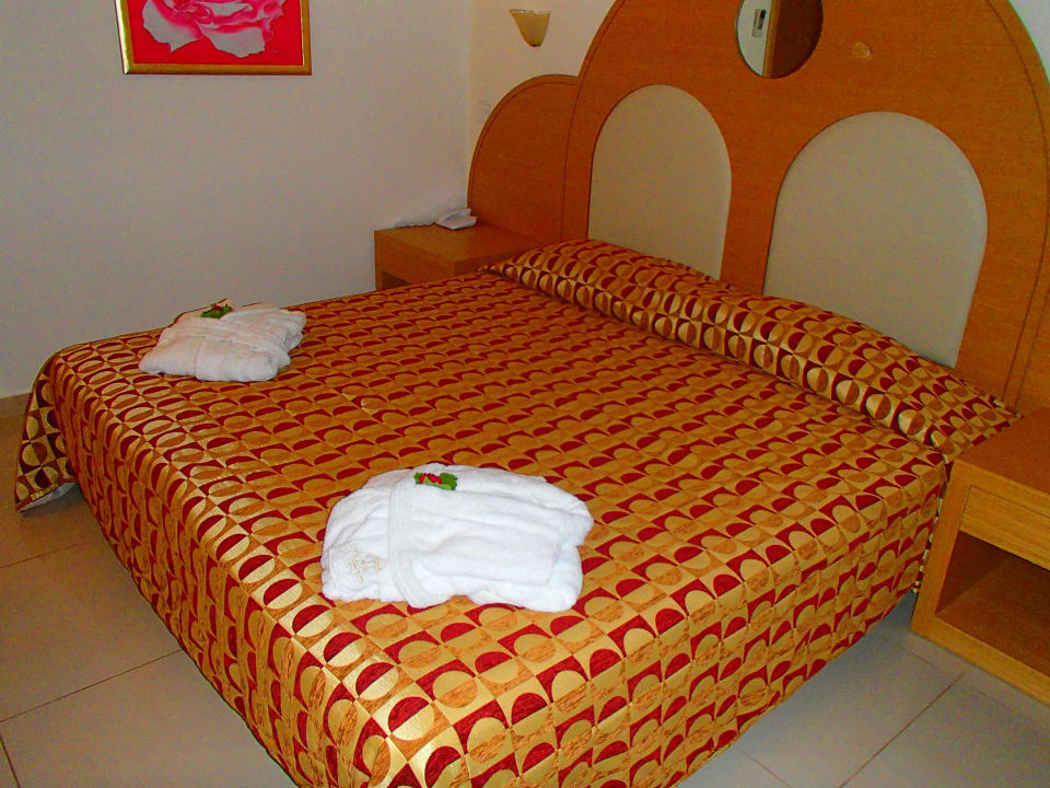 Sypialnia Hotel Kalithea Horizon Royal