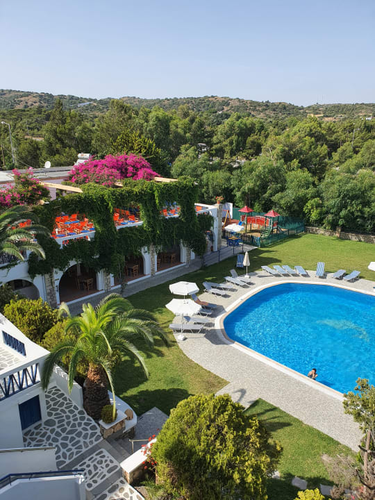 Pool Ekaterini Hotel