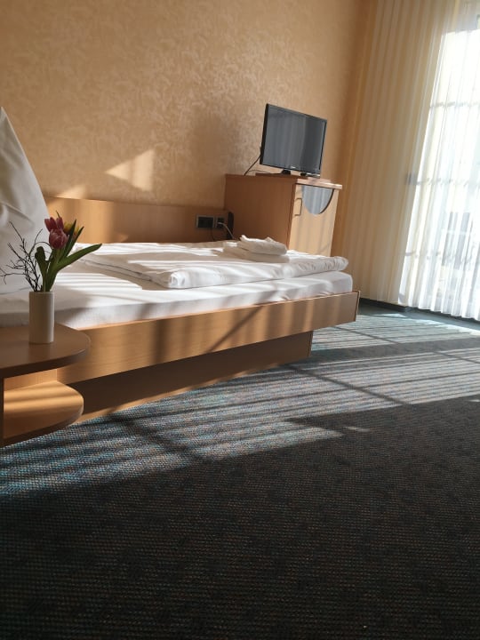 Zimmer Warias Hotel & Restaurant am Geiseltalsee - Nähe Merseburg